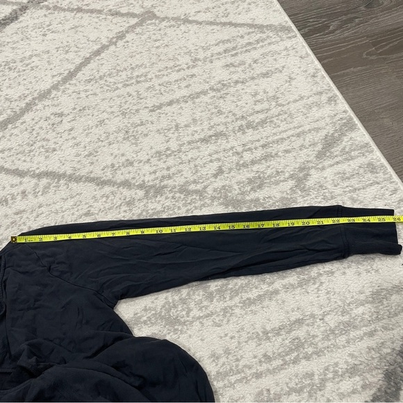 Athleta Black Cut Out Back Long Sleeve Shirt - Picture 11 of 11